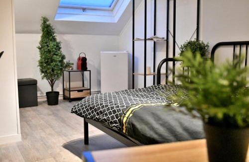 Trith-Saint-Leger Hotel | Capstay - Trith Netflix