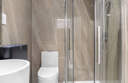 Downtown Montreal Hotel | Capsule residence