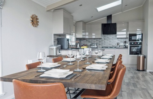 Carlton-in-Cleveland Cottage | Captain Cook Lodge - UKC4062