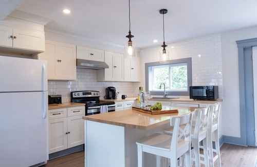 St. Andrews House | Captain Dan's Shanty on Water