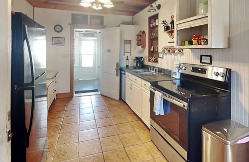 Rockport House | Captain Dave's | Private, Lighted Fishing Pier!