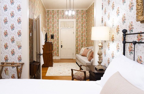 Arkadelphia Hotel | Captain Henderson House