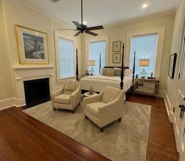 Brookhaven Bed & Breakfast | Captain Jacks Guest House