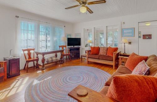 Cannon Beach House | Captain John's Cannon Beach