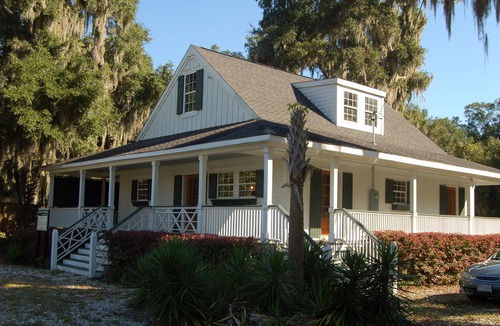Darien Cottage | Captain's Cabin Historic Darien Ga
