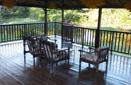 Kota Bharu Villa | Captain's cabin - naval heritage