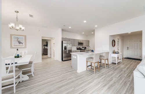 Sumter County House | Captain's Cottage - 3/2 with a POOL & Golf Cart (May15')