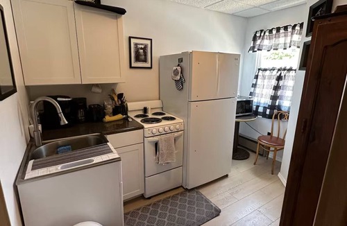 Oswego Apartment | Captain's Quarter Private Suite