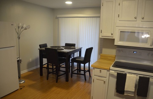 Daleville Apartment | Captain's Quarters