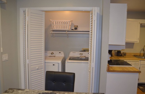 Daleville Apartment | Captain's Quarters