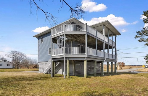 Bowers Beach House | Captain's Quarters