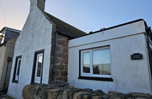 Peterhead House | Captain's Retreat, Peterhead