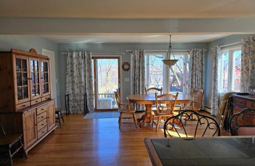 Malden House | Captain Tiffany's