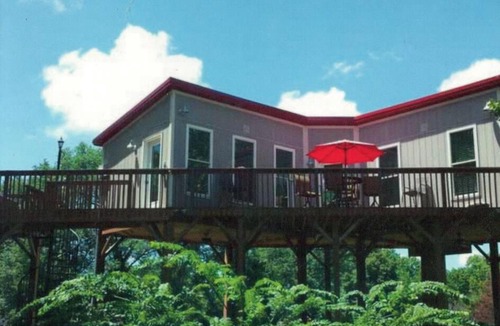 Paris House | Captain Tuttles on Stoner Creek