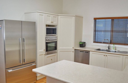 South West Rocks Cottage | Captains Cottage SWR