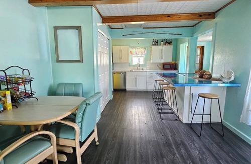 Cleora House | Captains Hide Awaynn