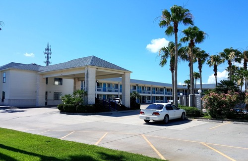 Old Town Hotel | Captains Quarters Inn