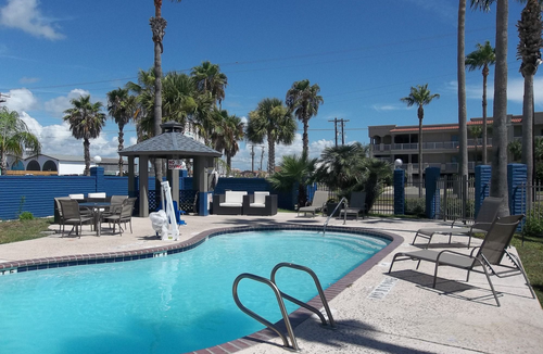 Old Town Hotel | Captains Quarters Inn