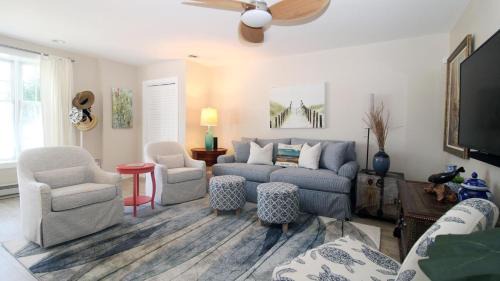 Village Green House | Captains Quarters