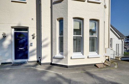 Hele Cottage | Captains View