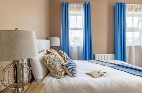 Chatham Apartment | Captivating 2-Bed Apartment in Chatham