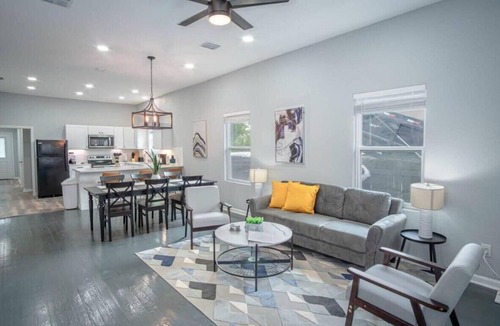 Near East Side House | Captivating 4BR 2BA Home Near Awesome Downtown