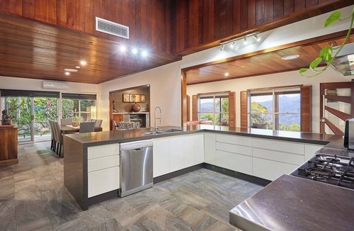 Currumbin Valley House | Captivating Currumbin Valley