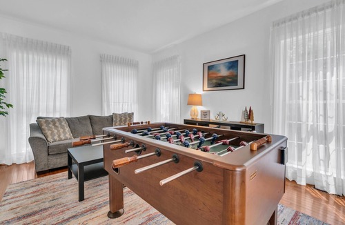 Bumpass House | CAPTIVATING WATERFRONT ! with all amenities