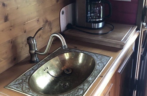 Ablon Cabin | CAPUCINE TRAILER