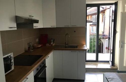 Arzo Apartment | Caratteristico appartamento nel nucleo