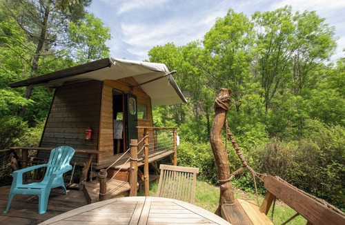 Malbosc RV Rental | Caravan 'La Pêcherie' with Private Terrace