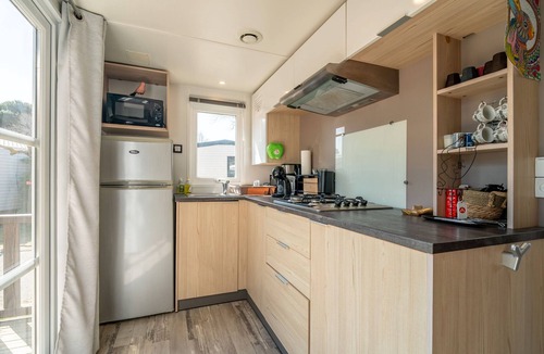 Foulquines RV Rental | Caravan 'Narbonne Plage' with Shared Pool, Private Terrace and Air Conditioning