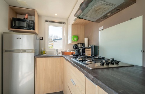 Foulquines RV Rental | Caravan 'Narbonne Plage' with Shared Pool, Private Terrace and Air Conditioning