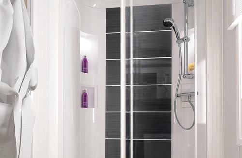 Waren Mill House | Caravan with one double and one twin.