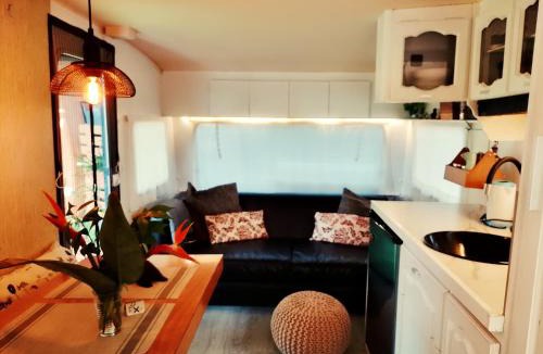 La Nucia House | Caravana- Glamping Casa tortuga