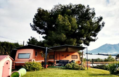La Nucia House | Caravana- Glamping Casa tortuga
