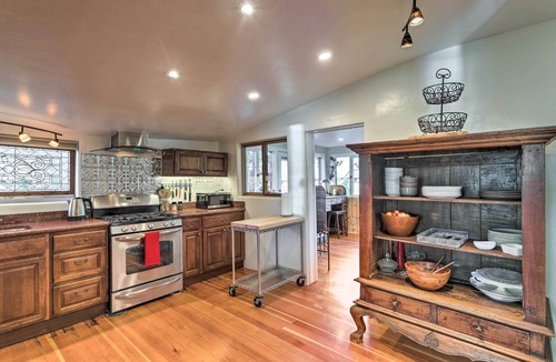 Carbondale House | Carbondale Home - Steps to Dine, Shop & Hike!