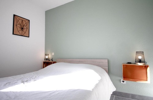 Carcassonne House | CARCASSONNE Maison, Jardin sans vis a vis, Parking