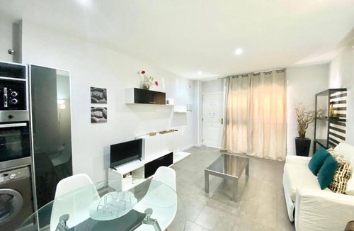 Puente de Vallecas Apartment | Cardeñosa 1/Asamblea Centro