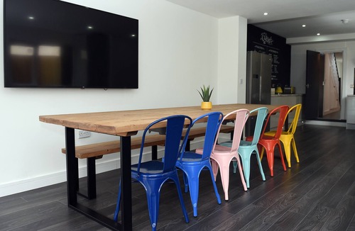 Cathays House | Cardiff's Best For Larger Groups