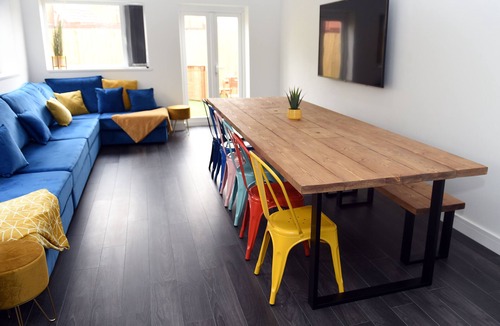 Cathays House | Cardiff's Best For Larger Groups