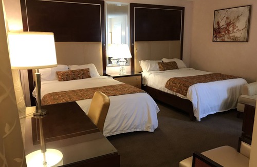 Talbotville Hotel | Cardinal Court Motel