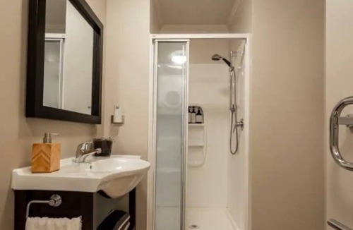 Cardrona Apartment | Cardrona Mountain Studio With Pool