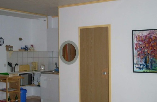 Goudargues Cottage | Carefully restored gîte in a charming village