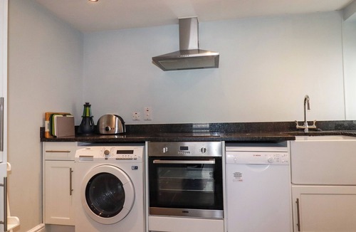 Redruth Cottage | Carew House Cottage