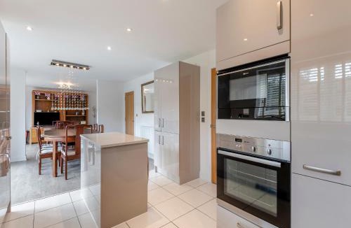 Sheerness House | Carey