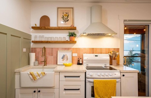 Chiasson House | Caribou Studio with Sea View