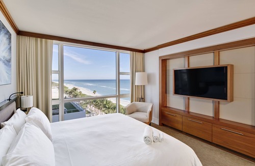 North Beach Hotel | Carillon Miami Wellness Resort