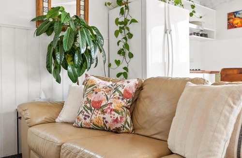 Lorne House | Carinya Cottage