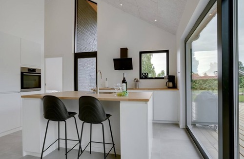 Hejlsminde Strand House | "Caris" - 950m from the sea by Interhome